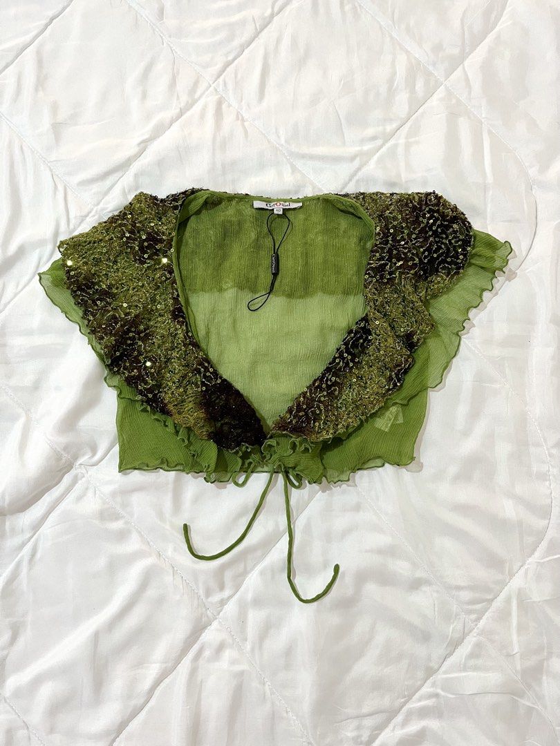Green Sequin Mesh Tie Bolero (Category: Coats, Jackets and Outerwear) located in Naga. Submitted by itsrhoda (Listing ID 1443139384, Image 1). Description: ✨ Every item is washed. ✨ Manage your expectations, as these are preloved! Expect minimal flaws. View photos in comments to see details and/or issues (if there are any)/ask the seller. ✨ No warranty guaranteed for each item as these are thrifted and not brand new. ✨ Color may vary due to light