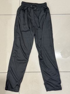 (Category: ) located in . Submitted by thriftiestthing (Listing ID 1443306583, Image 1). Description: .