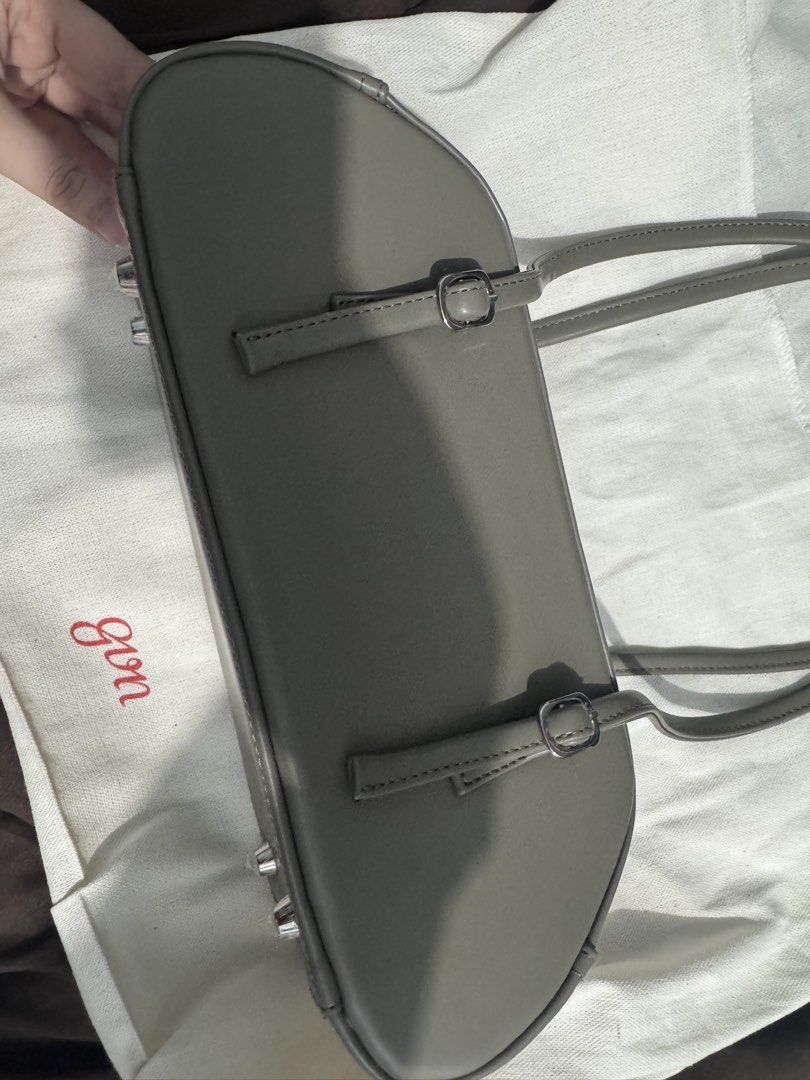 GVN - Baguette Bag in Pickle (Category: Clutches) located in Angeles City. Submitted by delphinium_r (Listing ID 1439053777, Image 2). Description: .