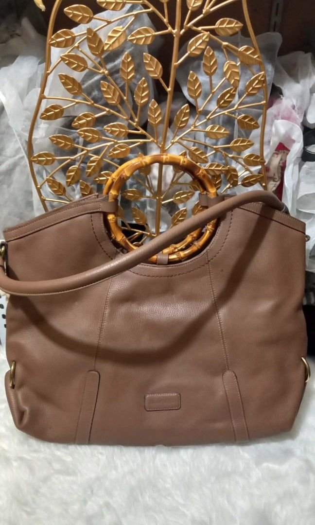 HARRY MASON BAMBOO HANDLE (Category: Shoulder Bags) located in Cavite. Submitted by geturs (Listing ID 1443235405, Image 1). Description: .
