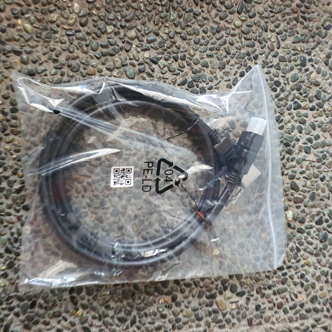 Hdmi cable (Category: Networking) located in Pasig City. Submitted by last_price_posted (Listing ID 1443253955, Image 1). Description: .