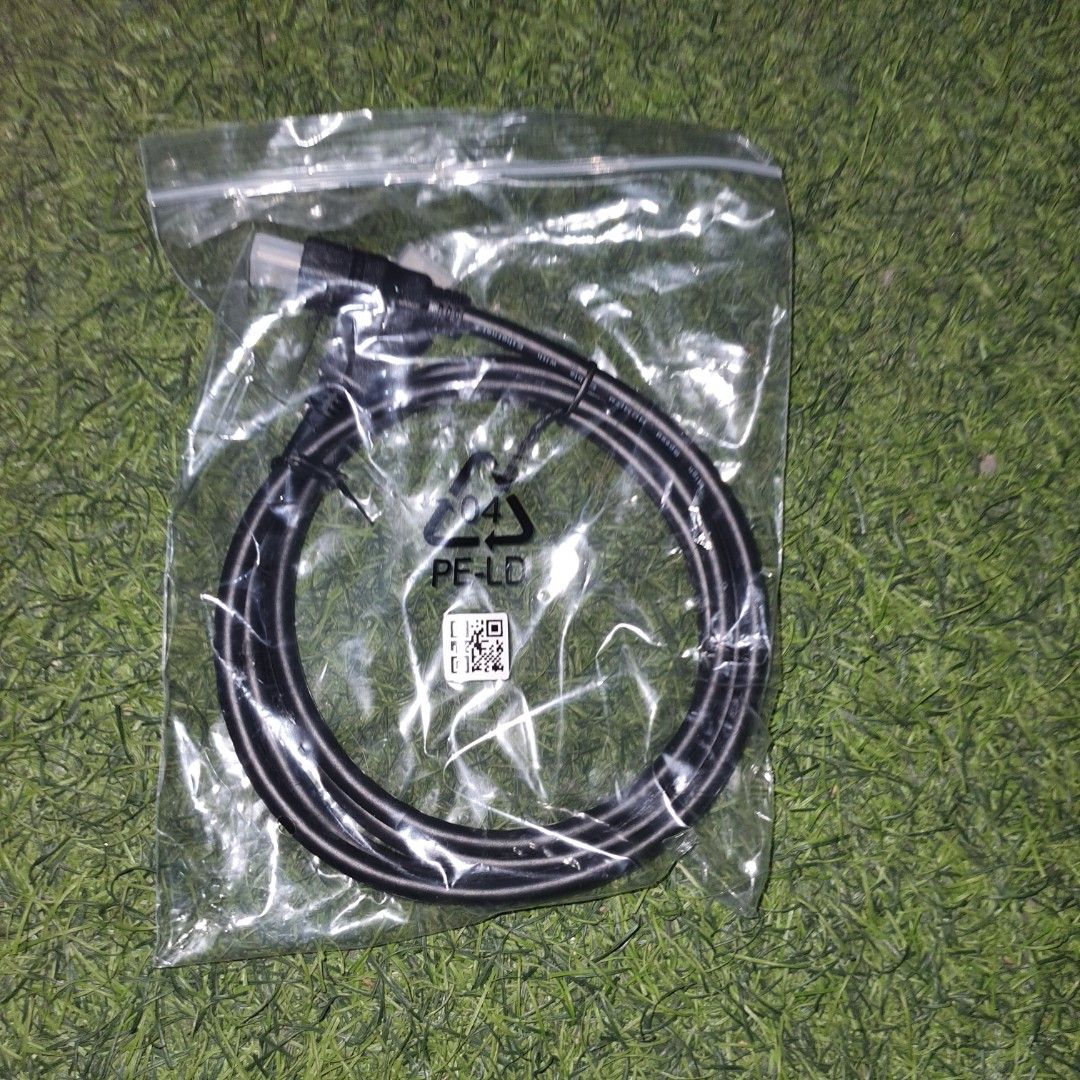 Hdmi cable (Category: Chargers & Cables) located in Pasig City. Submitted by fasttech01 (Listing ID 1443256843, Image 3). Description: .