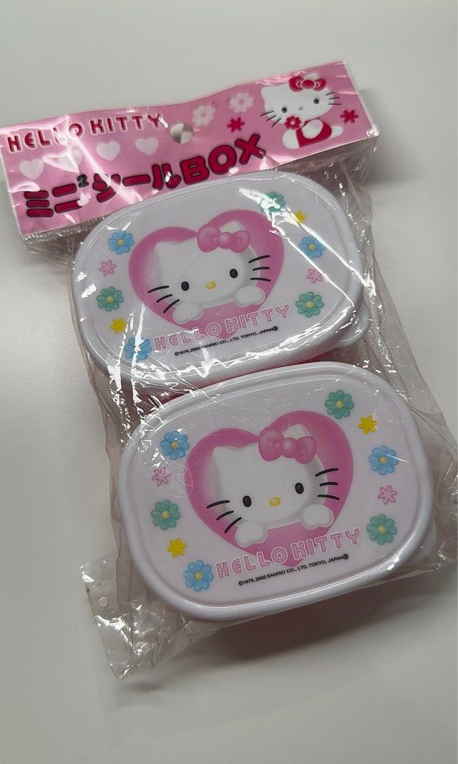 Hello kitty vintage canisters (Category: Food Organization & Storage) located in Muntinlupa City. Submitted by minmikaela (Listing ID 1443316847, Image 1). Description: Unused, packaging is just a little old .