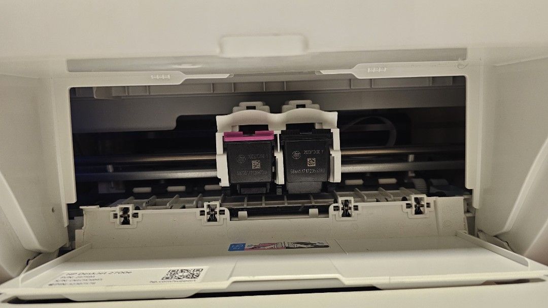 HP DeskJet 2700 All-in-One Printer479514311578112002