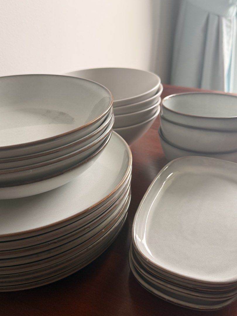IKEA Gladelig Set - Ceramic Dinnerware Set - Plates and Bowls479308168981401601