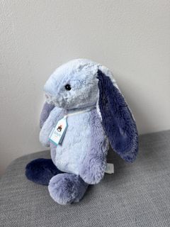 (Category: ) located in . Submitted by jcfunshop (Listing ID 1442746081, Image 1). Description: .