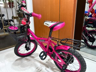 (Category: ) located in . Submitted by honest-bee (Listing ID 1443216469, Image 1). Description: .