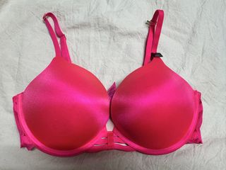 (Category: ) located in . Submitted by sfroom (Listing ID 1443281928, Image 1). Description: .