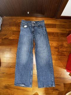 (Category: ) located in . Submitted by ratiti (Listing ID 1443280423, Image 1). Description: .