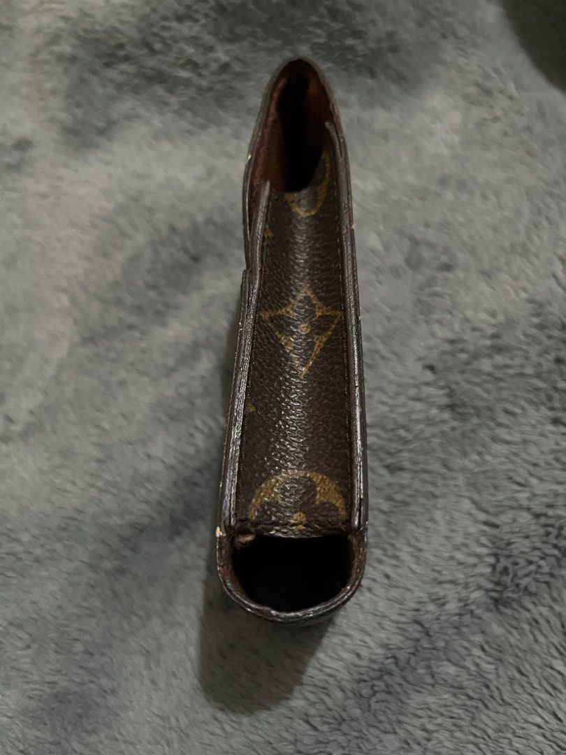 Louis Vuitton Monogram Cigarette Case (Category: Luxury Bags & Wallets) located in Pasay City. Submitted by karlaa87 (Listing ID 1443237194, Image 3). Description: - Authentic Louis Vuitton Cigarette Case - Classic Monogram Canvas - Made in France - Features Louis Vuitton Paris interior stamp - Small and compact design, perfect for pockets or small bags.