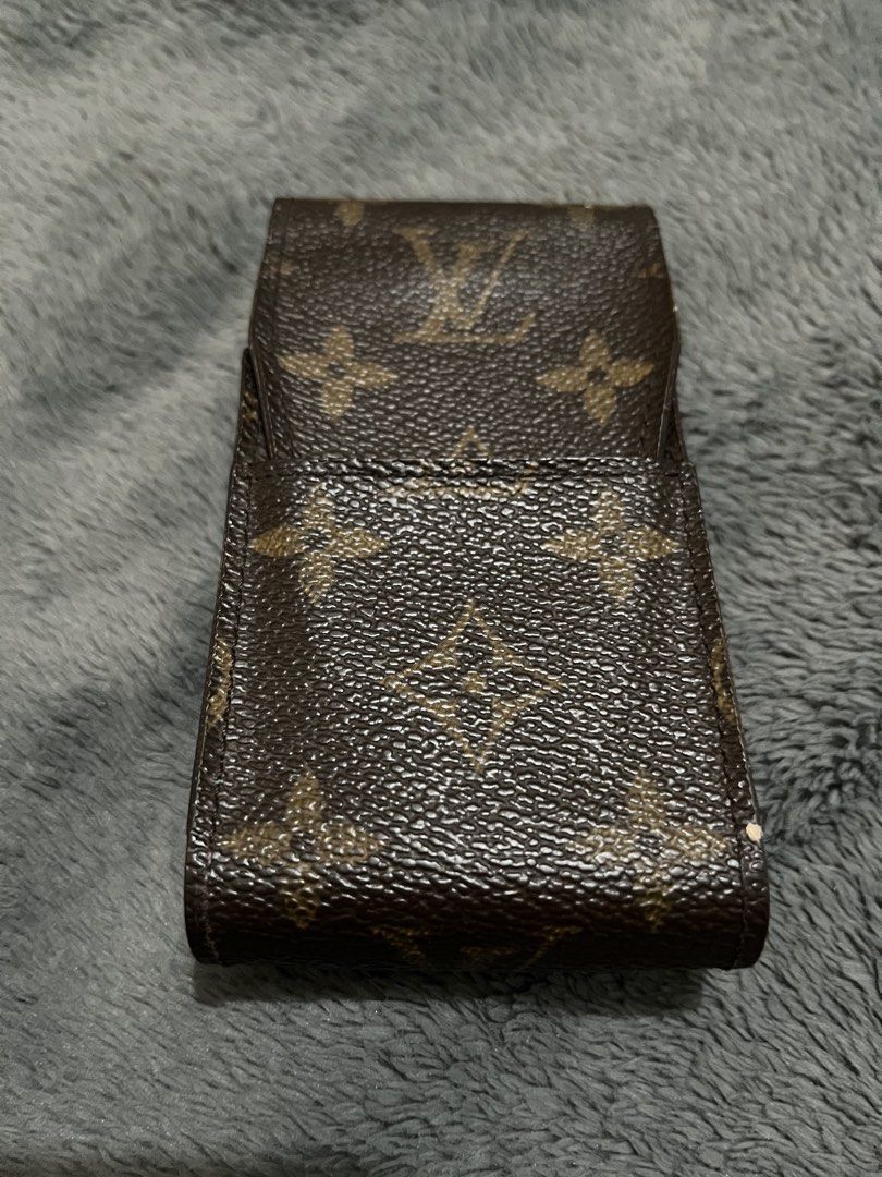 Louis Vuitton Monogram Cigarette Case (Category: Luxury Bags & Wallets) located in Pasay City. Submitted by karlaa87 (Listing ID 1443237194, Image 1). Description: - Authentic Louis Vuitton Cigarette Case - Classic Monogram Canvas - Made in France - Features Louis Vuitton Paris interior stamp - Small and compact design, perfect for pockets or small bags.