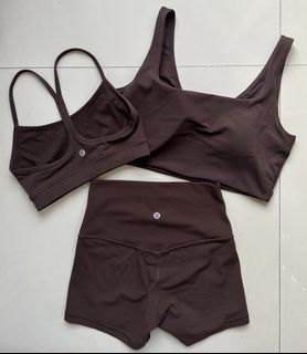 (Category: ) located in . Submitted by thriftfinds_309 (Listing ID 1443152940, Image 1). Description: .