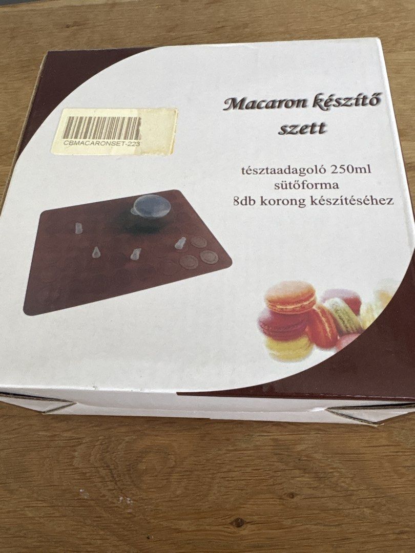 Macaron making kit - 250ml Dough Dispenser & Baking Mold479039689924945920