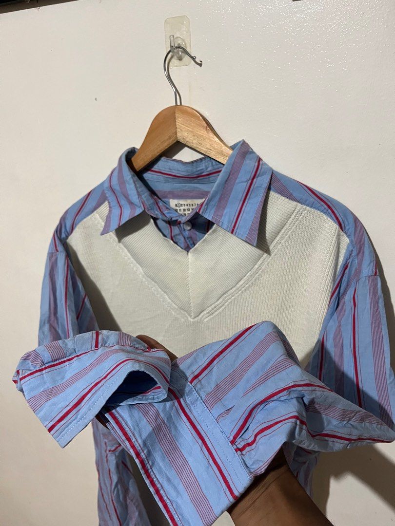Maison Margiel Layered Knit (Category: Luxury Apparel) located in Davao. Submitted by rel18 (Listing ID 1443233100, Image 3). Description: Maison Margiela Layered Knit Cream V-Neck Sweater Vest Excellent codition Over size Price nego / Offer .