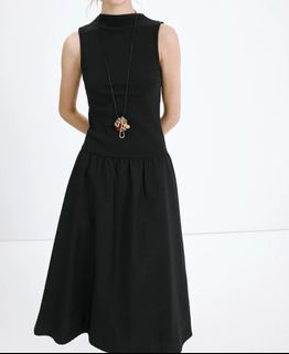 (Category: ) located in . Submitted by feistywardrobe (Listing ID 1443230364, Image 1). Description: .
