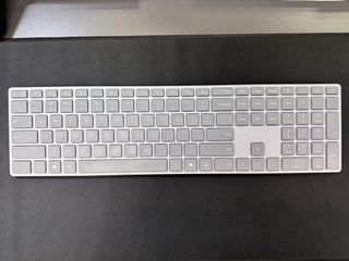 Microsoft Wireless Keyboard490154270215393280