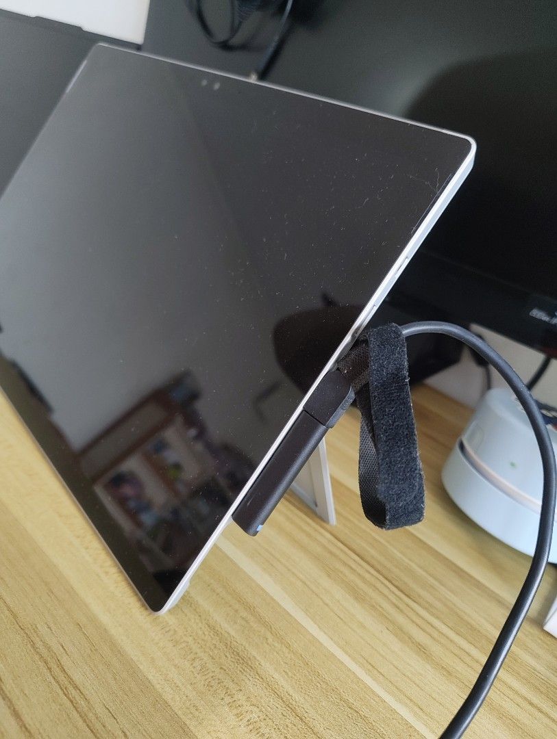 Microsoft Surface Pro 4 Tablet479091537551697921