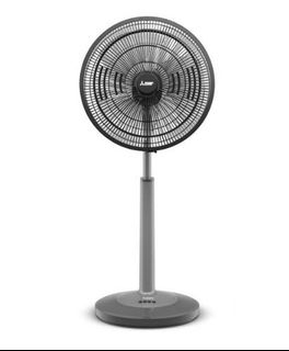 (Category: ) located in . Submitted by glass198 (Listing ID 1443286685, Image 1). Description: .