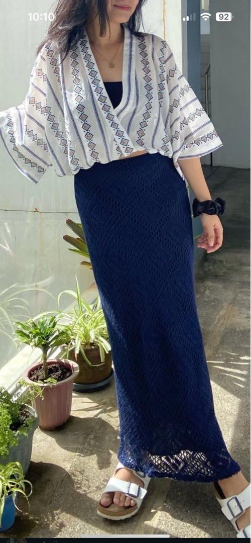 Navy blue crochet maxi skirt (Category: Skirts) located in Tuguegarao City. Submitted by declutterf (Listing ID 1443270754, Image 1). Description: Can be worn in the beach or city Perf for curvy girls Actual when worn first pic Fits 24-26 would keep but it doesnt fit me anymore.