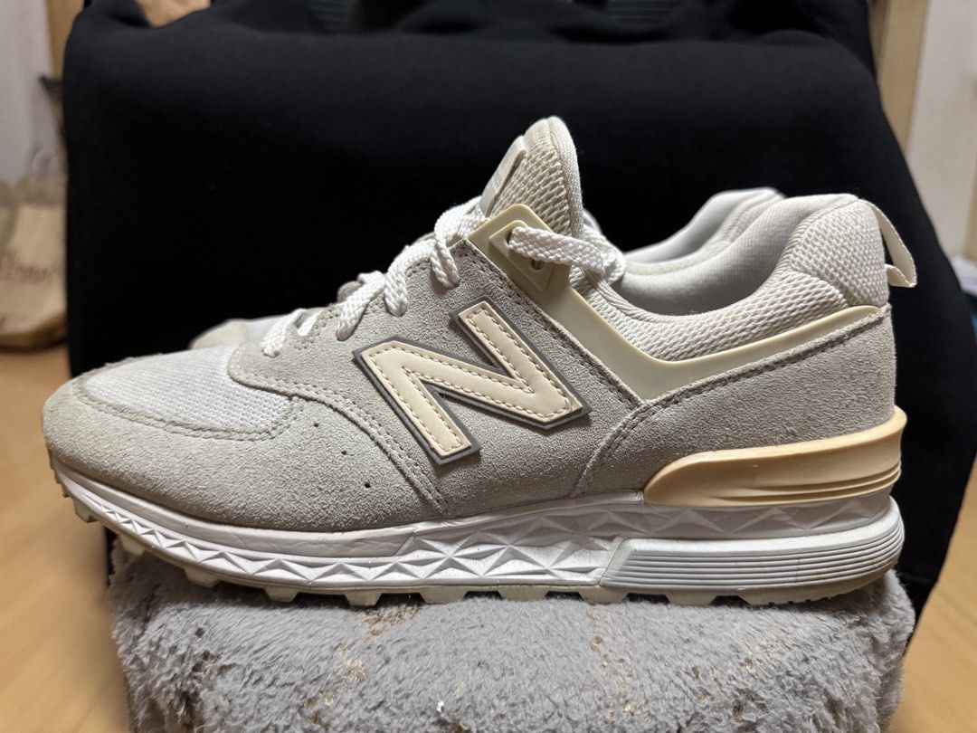 New Balance 574 Sport - Light Grey (Category: Sneakers) located in Paranaque City. Submitted by janusph (Listing ID 1443222927, Image 2). Description: FS: New Balance 574 Sport - Light Grey Price: ₱1,300 Condition: Used - slip on - traction is still solid - minimal sole sep - no box - Price negotiable Mode of Payment: BDO BPI Gcash Shipping Options: J&T LBC Lalamove Grab.