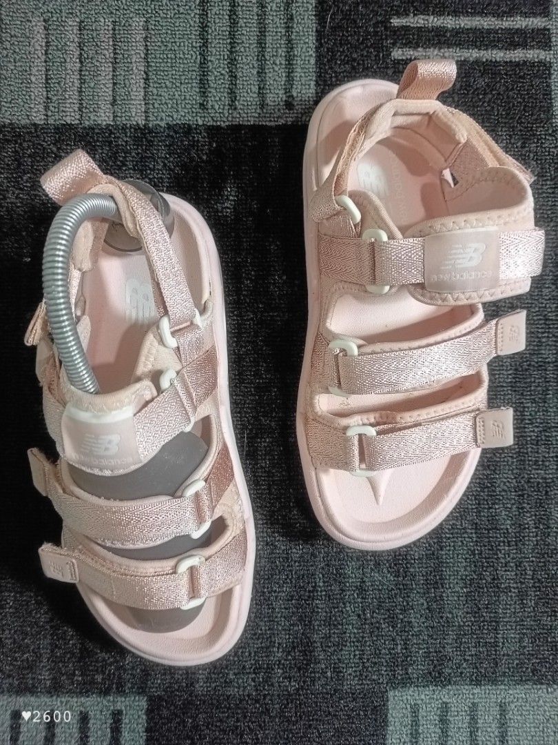 New Balance Pink Sandals (Category: Flats & Sandals) located in Baguio. Submitted by 26_zerozero (Listing ID 1443174337, Image 1). Description: NB Sandals Size: 36 M Size: 37.5 W.