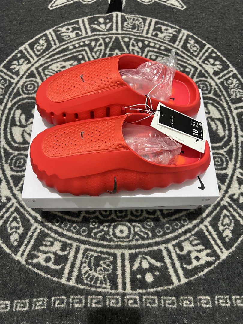 Nike Mind Slides (Category: Slippers & Slides) located in Bacoor. Submitted by basicthrift (Listing ID 1443288206, Image 2). Description: Nike mind limited stocks and sizes only‼️ All item are onhand with complete tags and box Availables sizes 7-12 3 color available.