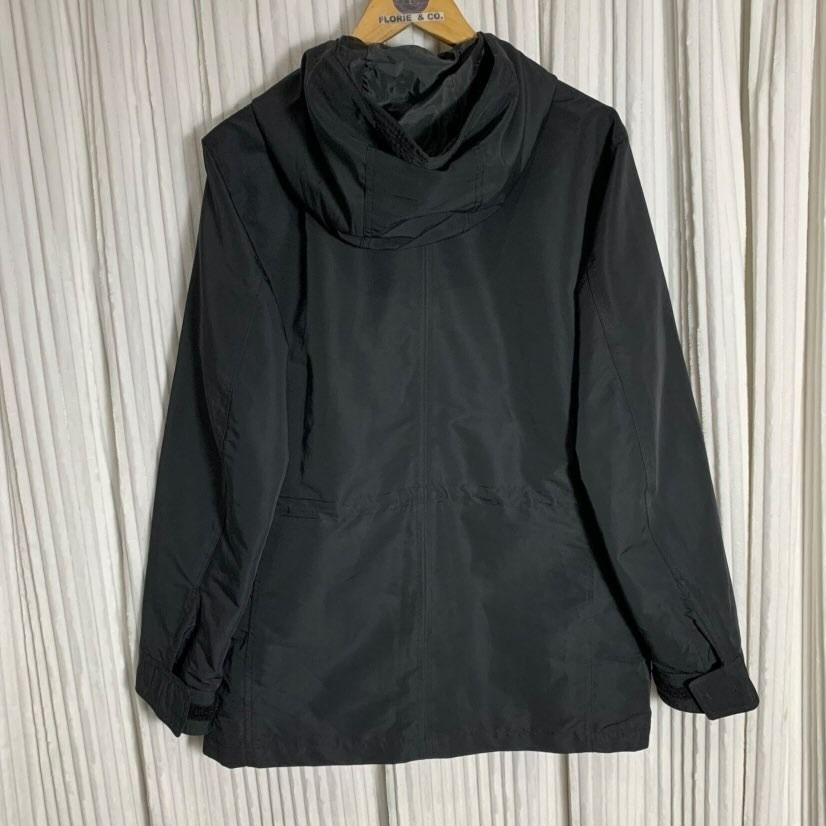 NJ34-UNIQLO MEN'S MOUNTAIN PARKA (Category: Coats, Jackets and Outerwear) located in Bauang. Submitted by wintercollectionfc (Listing ID 1443210631, Image 3). Description: ❗️𝘼𝙡𝙡 𝙙𝙚𝙩𝙖𝙞𝙡𝙨 𝙥𝙤𝙨𝙩𝙚𝙙❗️ ✨𝗨𝗡𝗜𝗤𝗟𝗢 𝗠𝗘𝗡'𝗦 𝗠𝗢𝗨𝗡𝗧𝗔𝗜𝗡 𝗣𝗔𝗥𝗞𝗔✨ ᴄᴏᴅᴇ: ɴᴊ-34 𝐏𝐫𝐢𝐜𝐞: 𝟗𝟖𝟖 + 𝐒𝐅 𝐨𝐧𝐥𝐲 ᴍᴀʟʟ ᴘʀɪᴄᴇ: Php 2990 ▪️ LARGE ▪️ Good as New ▪️ No issues ▪️ W 22" x L 30.5" ▪️ BLACK 📍Location: LA UNION (New updated location) 📩DM for 