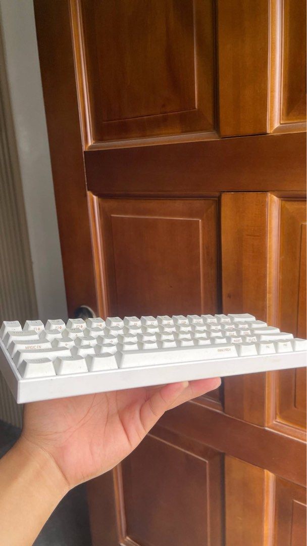 Obins Anne Pro 2 Mechanical Keyboard White (Category: Computer Keyboard) located in General Trias. Submitted by ideal.deals (Listing ID 1443242862, Image 2). Description: - White Obins Anne Pro 2 mechanical keyboard - Compact 60% layout, perfect for gaming and typing - Sold as is.