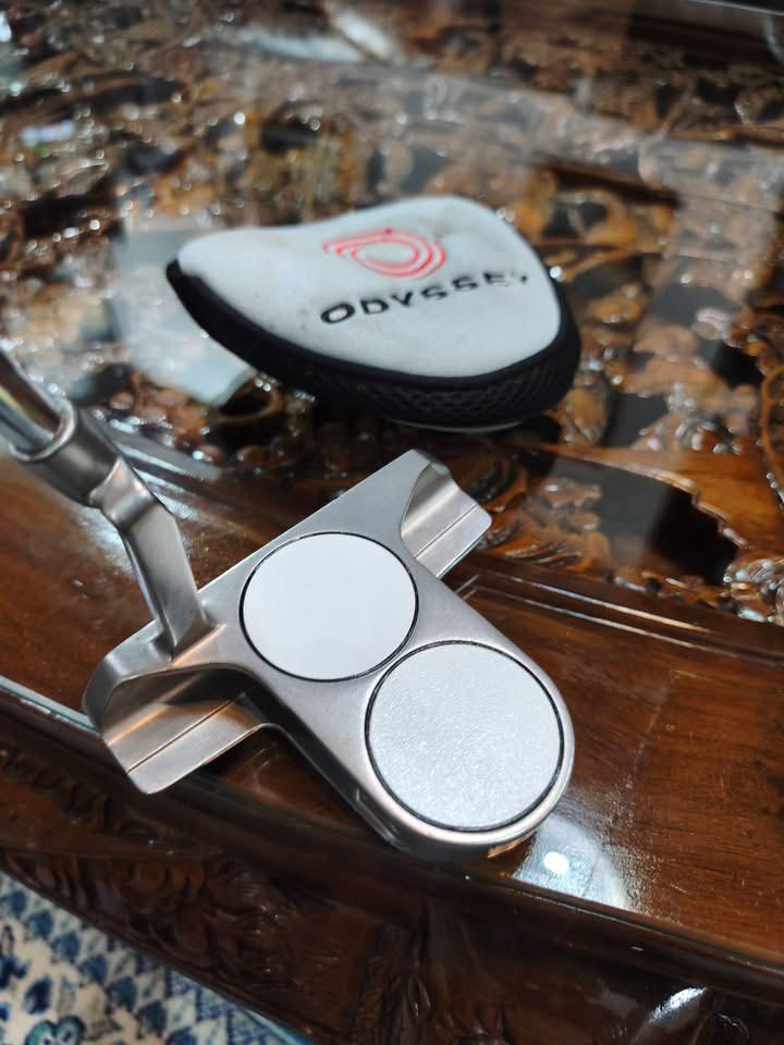 Odyssey Ladies Golf Putter (Category: Golf) located in Paranaque City. Submitted by chips24 (Listing ID 1443283465, Image 2). Description: For Sale Ladies Putter. Odyssey 2 ball mallet custom USA flag putter. L- 32 for only 4.3k pick up Bf Paranaque free shipping within MM.