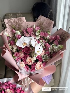 (Category: ) located in . Submitted by kikiflorist_sg777 (Listing ID 1443279940, Image 1). Description: .