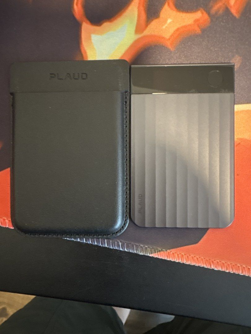 PLAUDE Note Pro with actual case479250218757672960