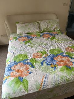 (Category: ) located in . Submitted by varieties.sg (Listing ID 1443130358, Image 1). Description: .