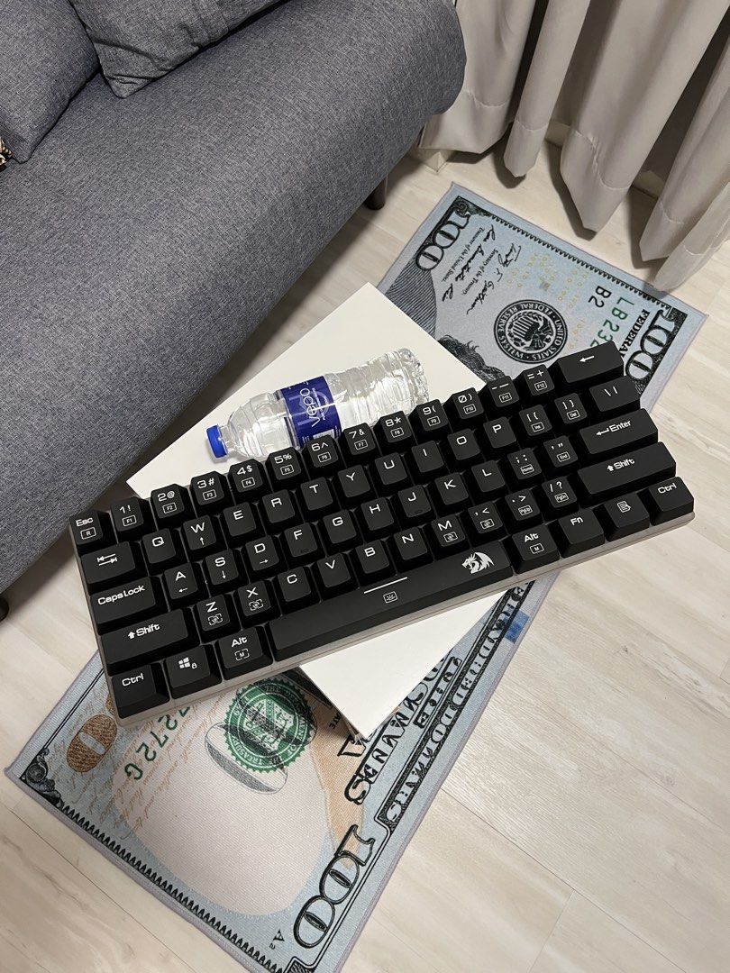 Redragon Giant Working RGB Mechanical Keyboard479628154708971521