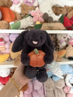 (Category: ) located in . Submitted by jellybloom.sg (Listing ID 1443163672, Image 1). Description: .