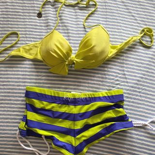 (Category: ) located in . Submitted by xxshopshopshop (Listing ID 1443226772, Image 1). Description: .