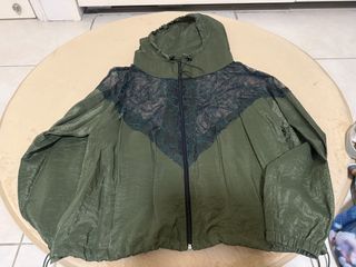 （分類：）位於 。 由 amber_coco 提交（商品編號 1443282869，圖片 1）。簡介： 。