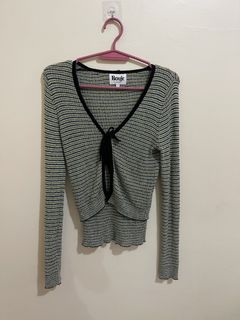 (Category: ) located in . Submitted by muse.closet (Listing ID 1443169486, Image 1). Description: .