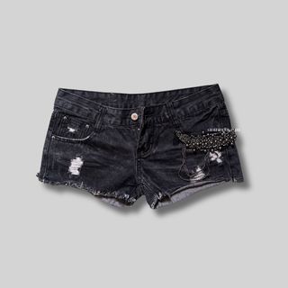 (Category: ) located in . Submitted by clothingby.r4ki (Listing ID 1418555929, Image 1). Description: .