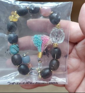 (Category: ) located in . Submitted by happysweetrainbow (Listing ID 1443190760, Image 1). Description: .