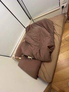 （分類：）位於 。 由 eeelll111 提交（商品編號 1443150977，圖片 1）。簡介： 。