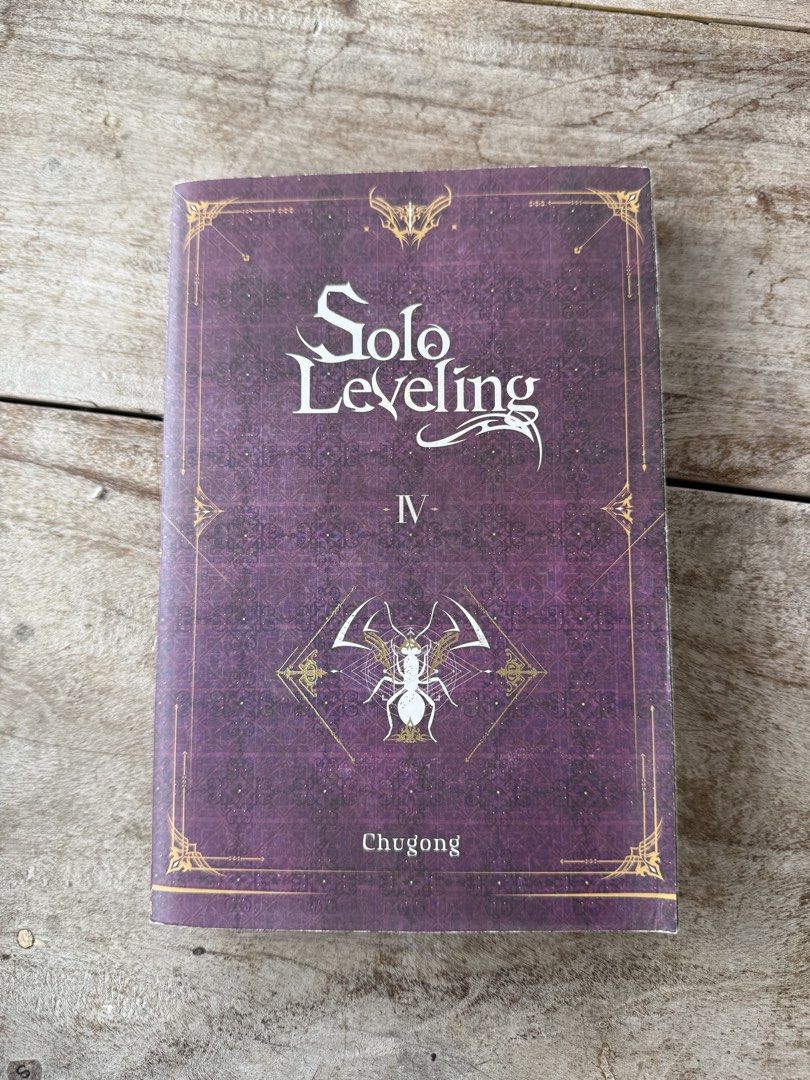 Solo Leveling Vol. 4 by Chugong (Category: Comics & Manga) located in Lipa City. Submitted by myworldstuff (Listing ID 1443153867, Image 1). Description: - Solo Leveling Volume 4 by Chugong - Korea and Japan unite to fight terrifying magic beasts on Jeju Island. - A critical moment for Korea. - The newest S-rank hunters' main goal is to bring the protagonist's mother home. - The situation on Jeju Island worsens dramatically. - Will the country's 