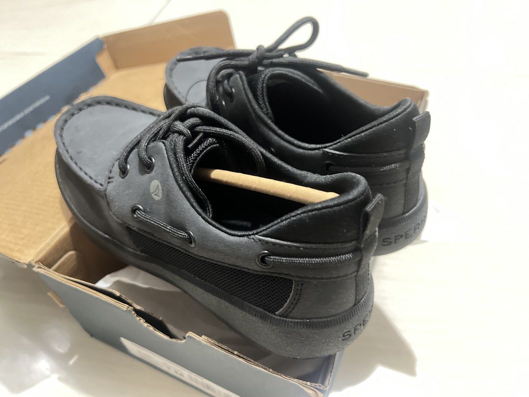 Sperry Plushwave Boat Shoe (Category: Babies & Kids Fashion) located in Calamba. Submitted by _mrp_ (Listing ID 1443301352, Image 3). Description: .