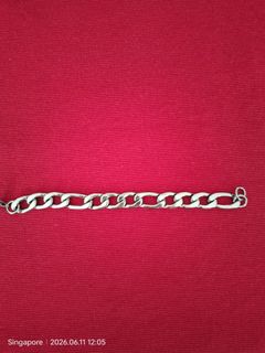 (Category: ) located in . Submitted by man_gems (Listing ID 1443158843, Image 1). Description: .