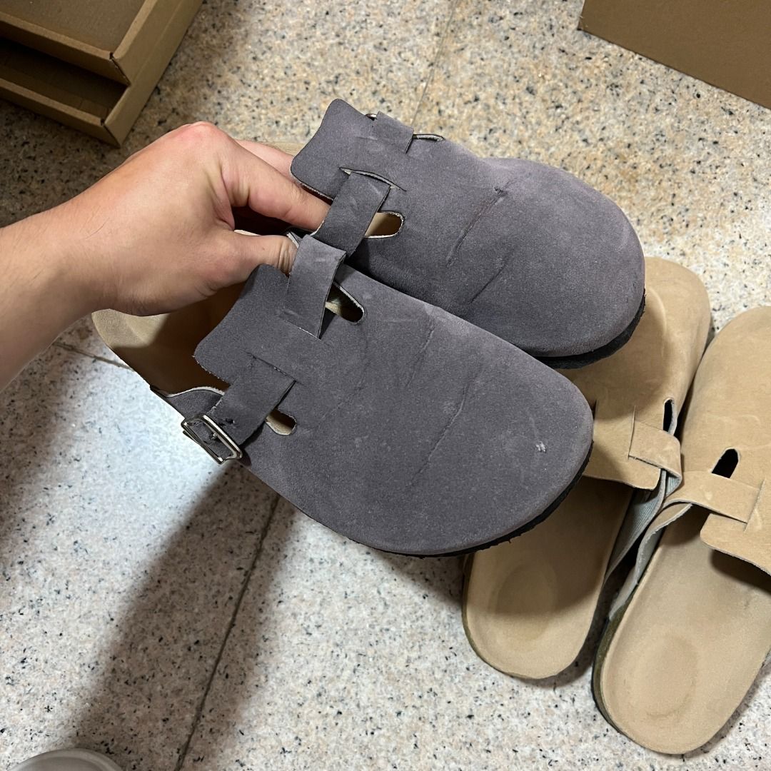 Clogs Bundle (Category: Slippers & Slides) located in Navotas City. Submitted by easy.transactions (Listing ID 1443271012, Image 2). Description: Take all for 500 US 8 EURO 41 CM 26 with box.
