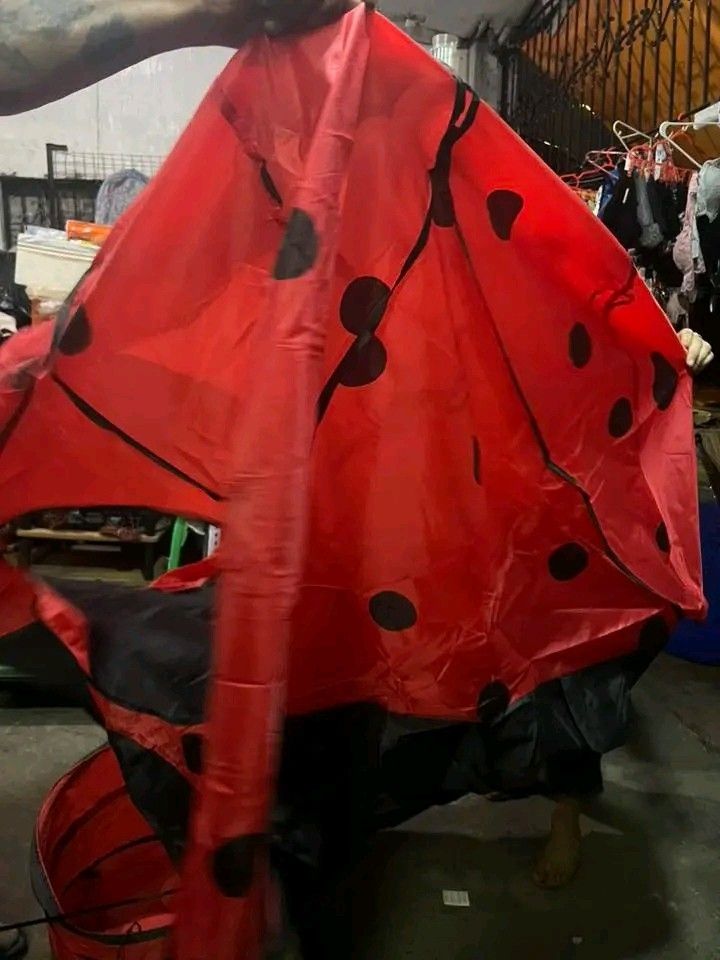 TENT AND LAUNDRY BASKET (Category: Kids Toys) located in Marikina City. Submitted by ms.crybabe (Listing ID 1443236656, Image 1). Description: 🐞 Kids Ladybug Pop-Up Tent set ‼️‼️ ✅ Foldable ✅ Lightweight ✅ Good for indoor/outdoor play ✅ Kasya ang 1–2 bata Sale sale 250 only‼️‼️.