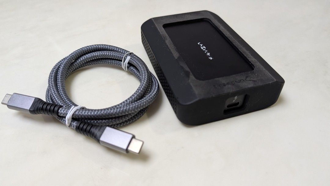 Thunderbolt 3 Ethernet Adapter479475263037788161