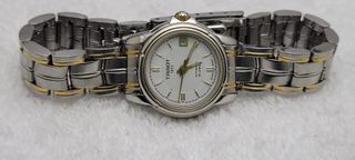 (Category: ) located in . Submitted by vintagewatch24 (Listing ID 1443164255, Image 1). Description: .