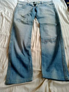 (Category: ) located in . Submitted by luxe1820 (Listing ID 1443196404, Image 1). Description: .