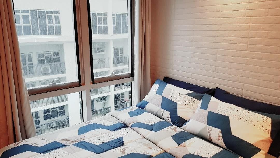 Two Maridien Studio-type for RENT (Category: Apartments & Condos) located in Makati City. Submitted by lemontreerealestateinc. (Listing ID 1443170367, Image 2). Description: TWO MARIDIEN Bonifacio Global City, Taguig FOR RENT: Furnished studio-type condominium unit in Bonifacio Global City, Taguig with 37 sqm floor area. This Furnished condo for rent in BGC offers a comfortable and convenient lifestyle in a prime location near offices, malls, and