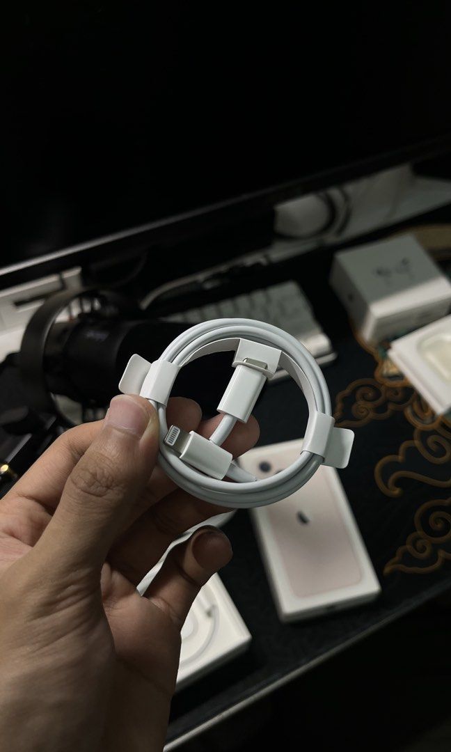 Type C To Lightning Cable For Sale (Category: Chargers & Cables) located in Muntinlupa City. Submitted by lukkas (Listing ID 1443208044, Image 2). Description: Usb C to Lightning Cable Unused cables from apple devices, galing sa box. Can be used used up to iPhone 15 series Rfs: Di na ginagamit, madami masyado. Muntinlupa Location Shipping and delivery .